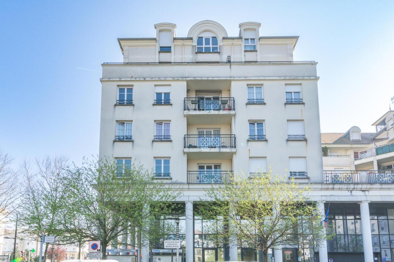 Apartamento Family Travel Paris Bussy-Saint-Georges Exterior foto